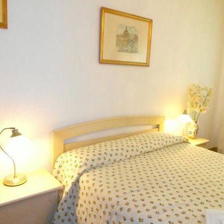 A Casa Chiecchi B&B Roma Dış mekan fotoğraf